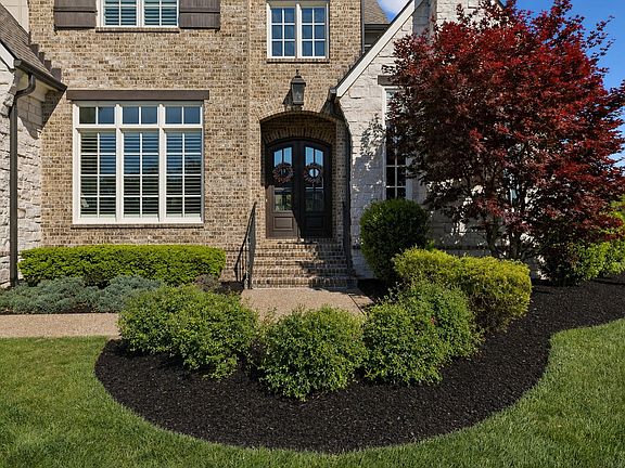 3rd image of 1808 Camborne Pl
