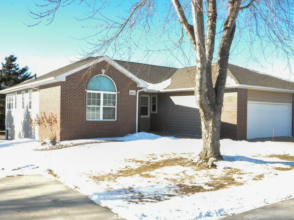 2044 Arbor Rdg, Brookings, SD 57006
