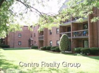 55B Farwell St #25, Newtonville, MA 02460