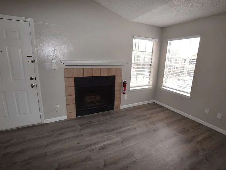5533 Chrishire Way #F201 — Photo 7