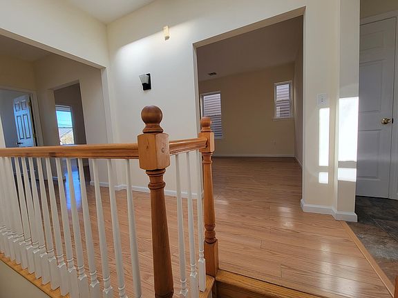 3rd image of 3204 John F Kennedy Blvd #2