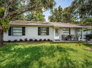 2790 Hillsdale Ave, Largo, FL 33774