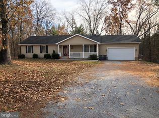 2420 Crossroad School Rd, Hedgesville, WV 25427