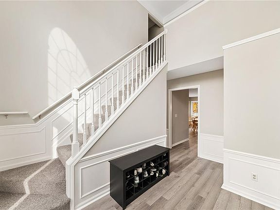 3rd image of 8845 Eaton Dr