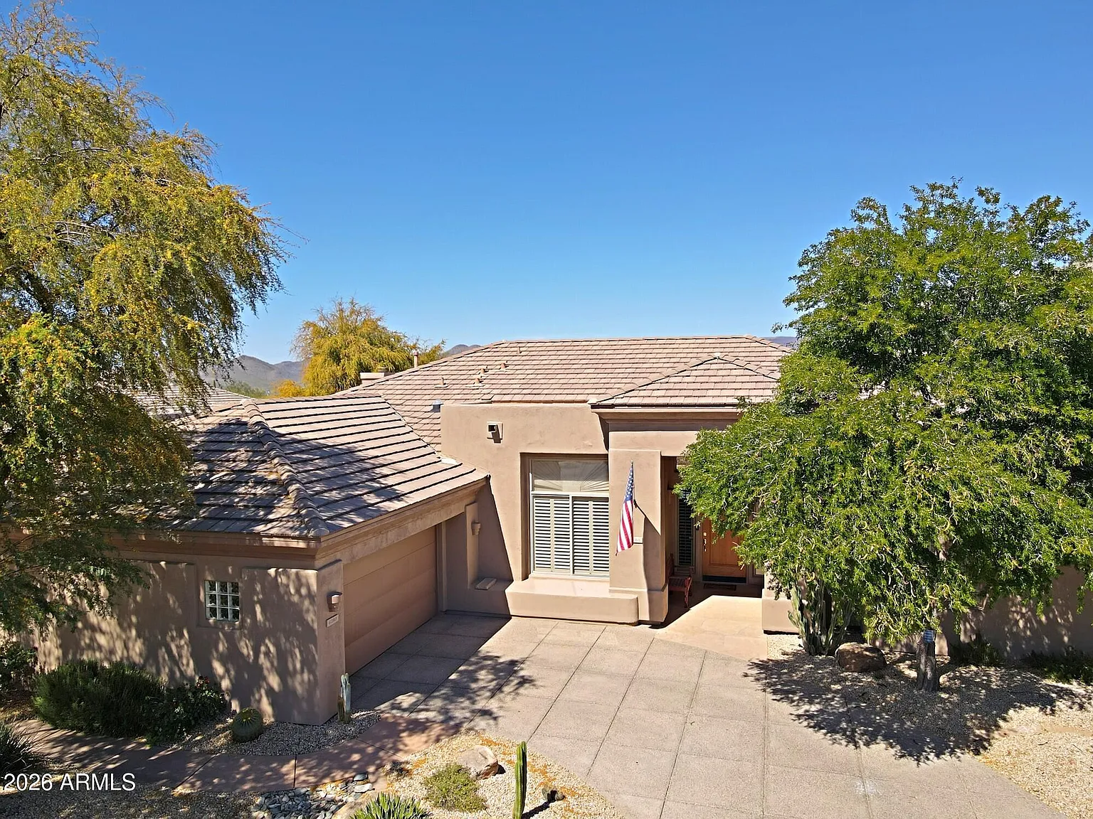 3 bed, 2.5 bath, 2774 sqft, $3,000 — Photo 4