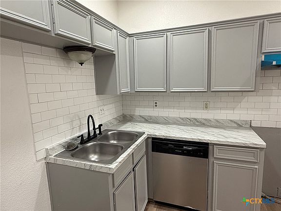 4th image of 4408 Acorn Creek Trl