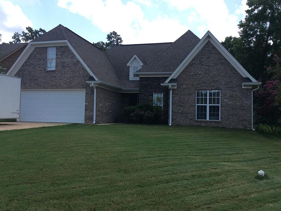 1st image of 507 Southcreek Dr
