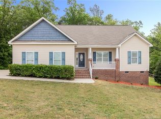 235 Omaha Dr, Broadway, NC 27505