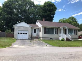 51 McNamara St, Lewiston, ME 04240