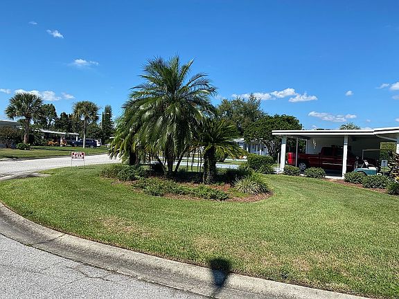 3rd image of 706 Viking Ave