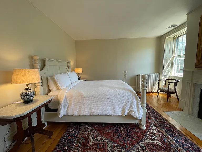 24 Chestnut St #2 — Photo 18