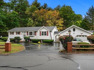27 Charme Rd, Tewksbury, MA 01876