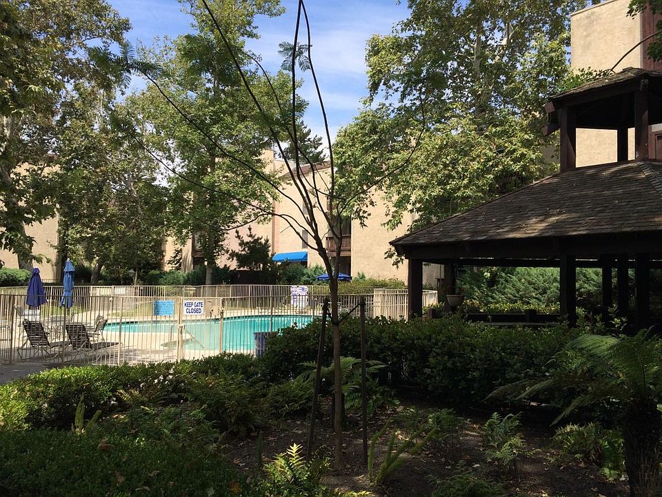 1st image of 3111 Summertime Ln