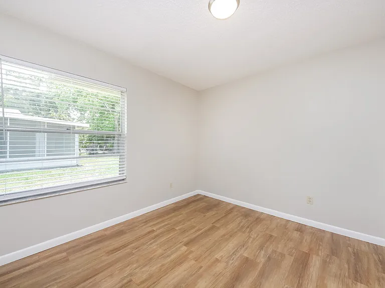 2854 Camomile Dr — Photo 12