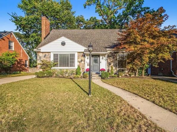 1036 N Denwood St, Dearborn, MI 48128