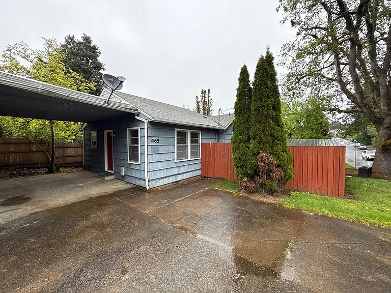465 Madrona Ave SE — Photo 3