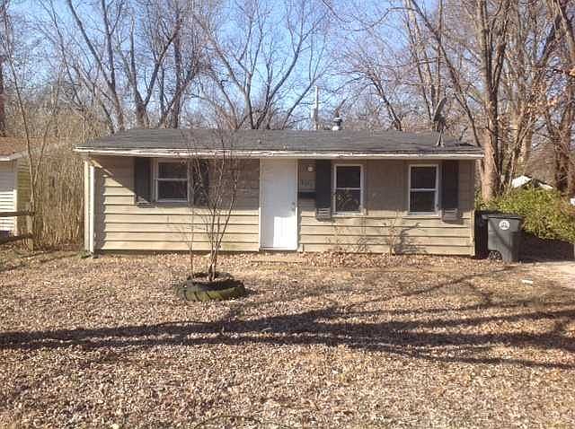 1st image of 2724 S Roosevelt Dr