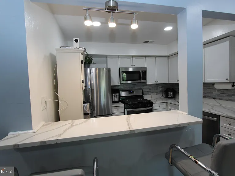 119 Acadia Ct #3 — Photo 9