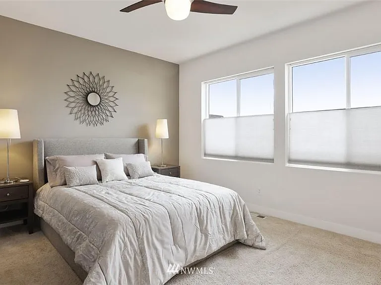 1660 NE Falls Dr — Photo 19
