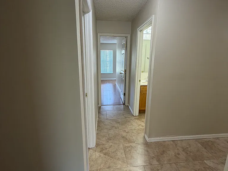 6327 Tabogi Trl — Photo 11
