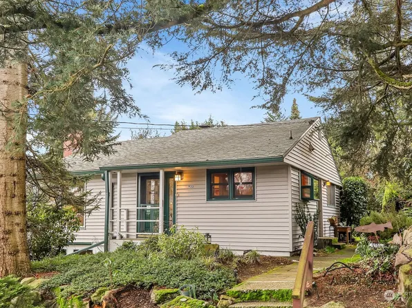 933 NW 96th Street, Seattle, WA 98117