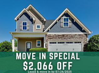 43 Rowland Dr, Fuquay Varina, NC 27526