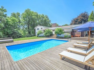 4 Peconic View Ct, Southampton, NY 11968
