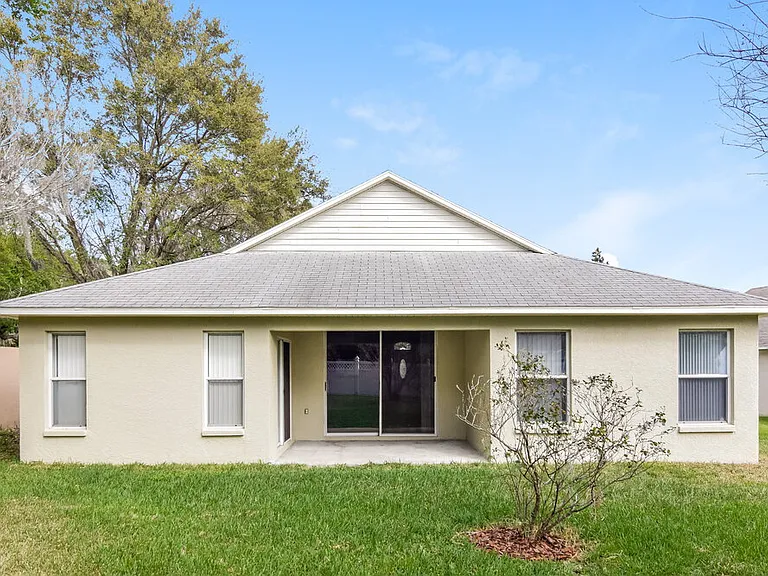 812 Lesa Glen Pl — Photo 16
