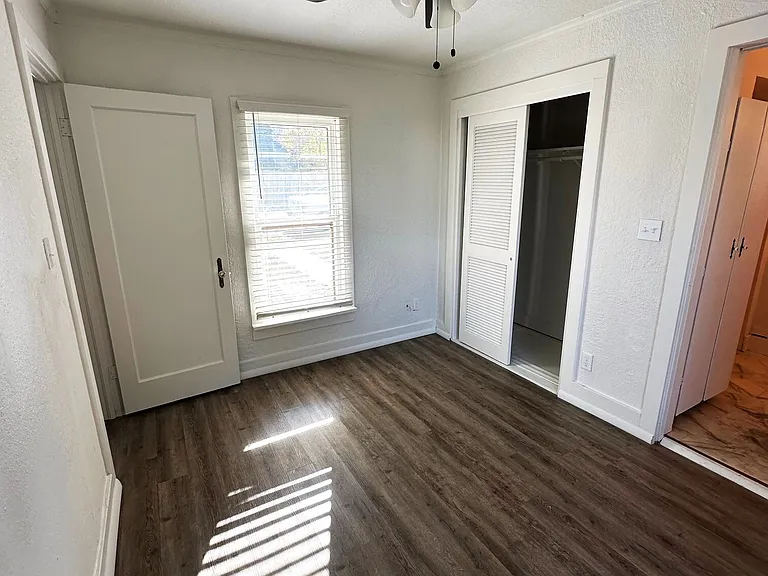 1521 Blaine St #3 — Photo 6