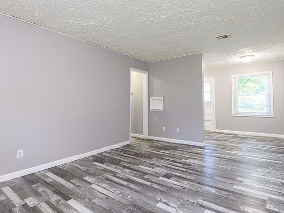 4th image of 1037 S Vine St #2