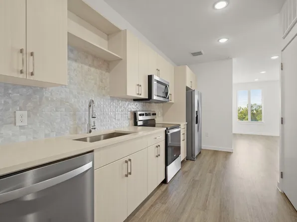 6324 N Lamar Blvd #317, Austin, TX 78752