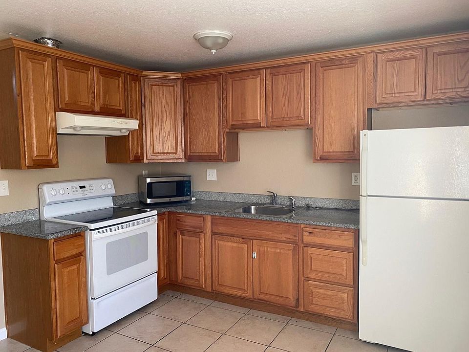 1st image of 2100 Spanos St APT 3