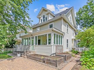3045 Dupont Ave S, Minneapolis, MN 55408