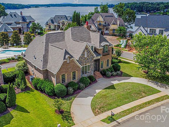 2nd image of 521 Joslin Pointe Ln