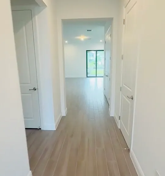 870 SW Newfield Ave #217 — Photo 9