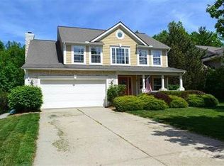 357 Hunters Trl, Ann Arbor, MI 48103