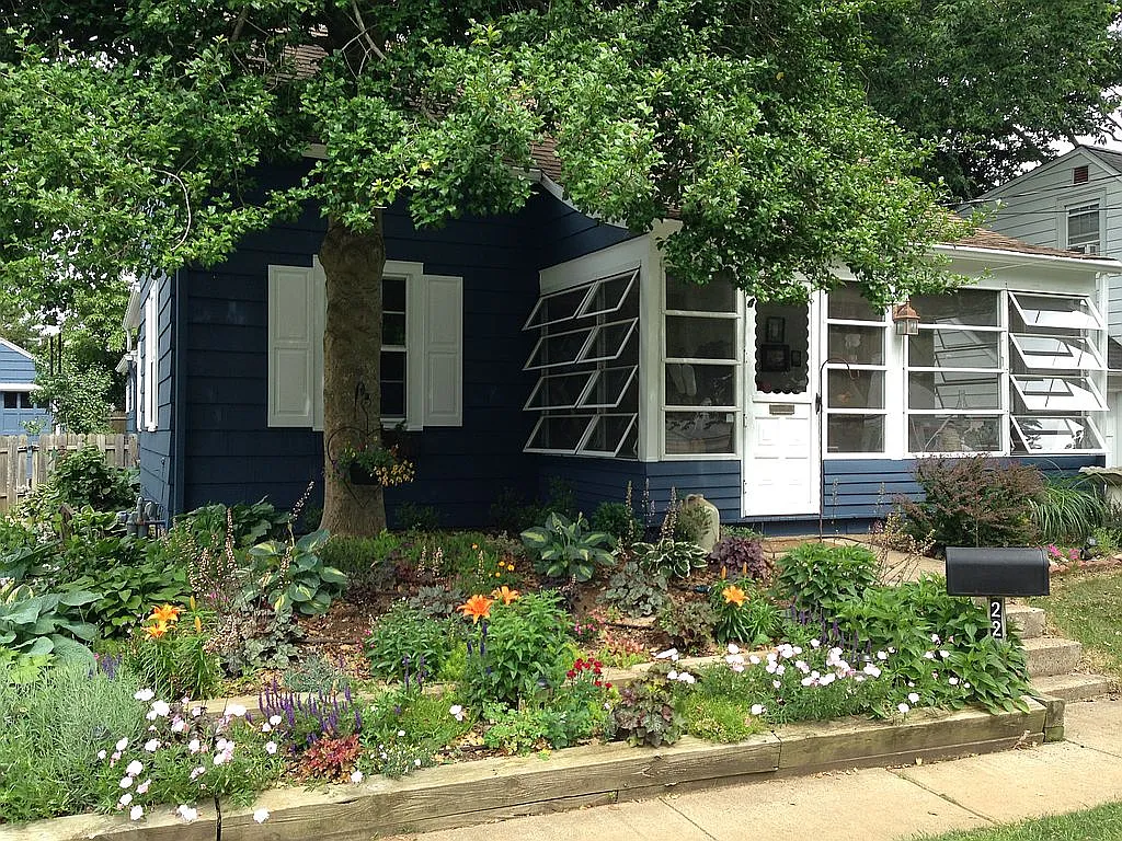 22 Borden St photo 1