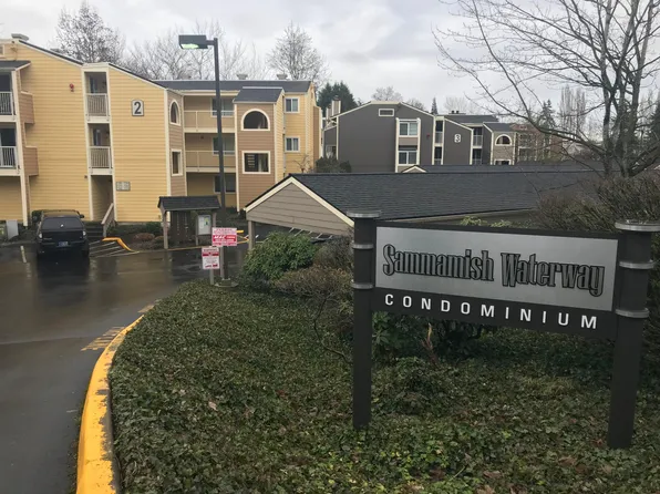 7276 W Lake Sammamish Pkwy NE #4-204, Redmond, WA 98052