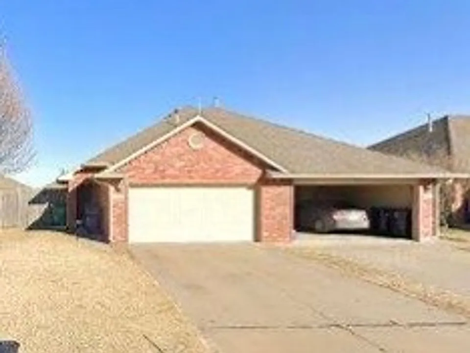 1700 Riviera Ln