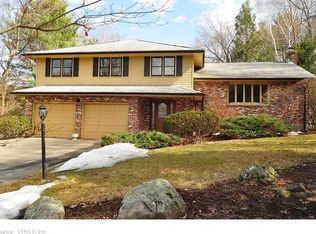 10 High Hill Rd, Canton, CT 06019