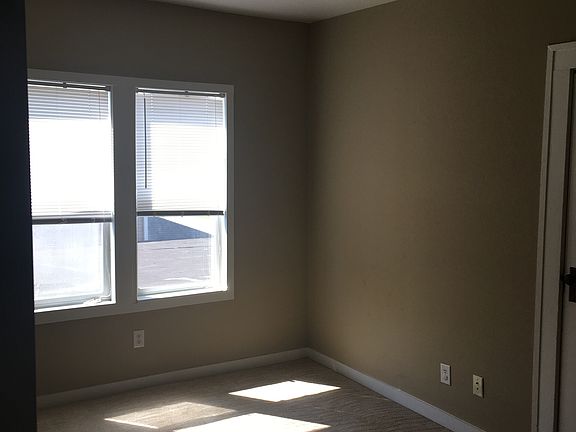 4th image of 4153 Boulevard Pl