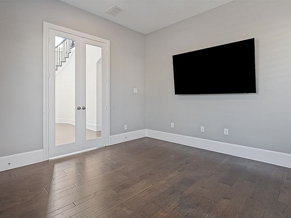 5th image of 1328 Viridian Park Ln