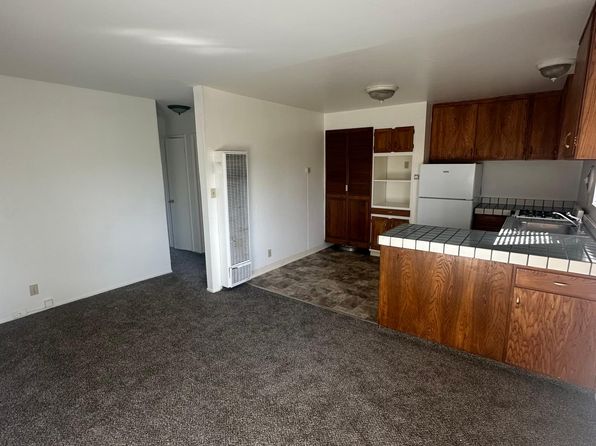 35 Valencia Ave APT 9