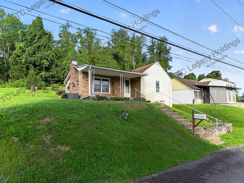 1st image of 649 Maple St