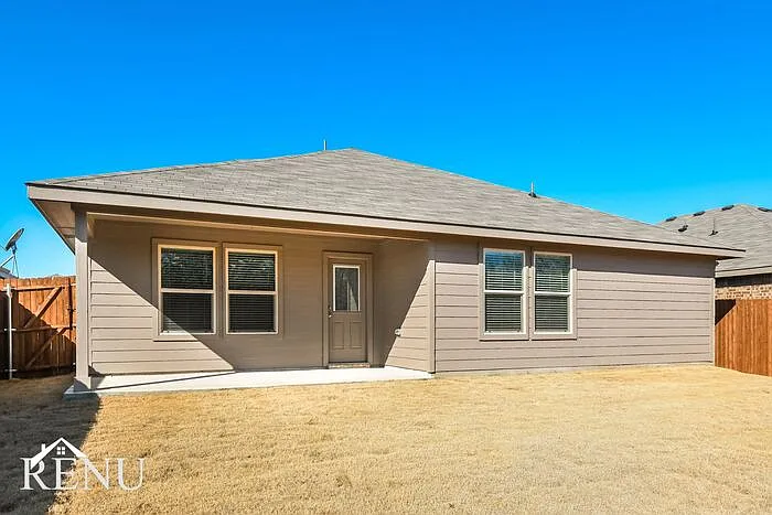 16428 Marinette Ct — Photo 17