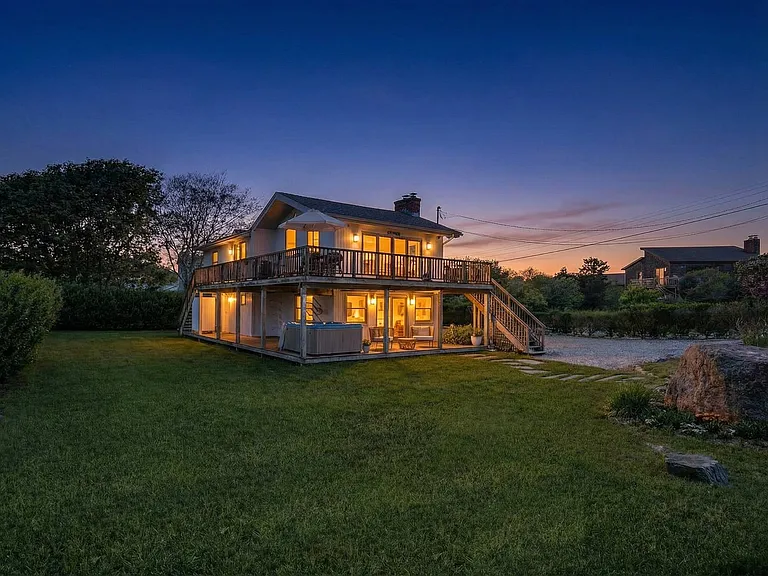 627 Old Montauk Hwy — Photo 2