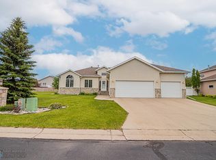 3504 Park Ave S, Fargo, ND 58103