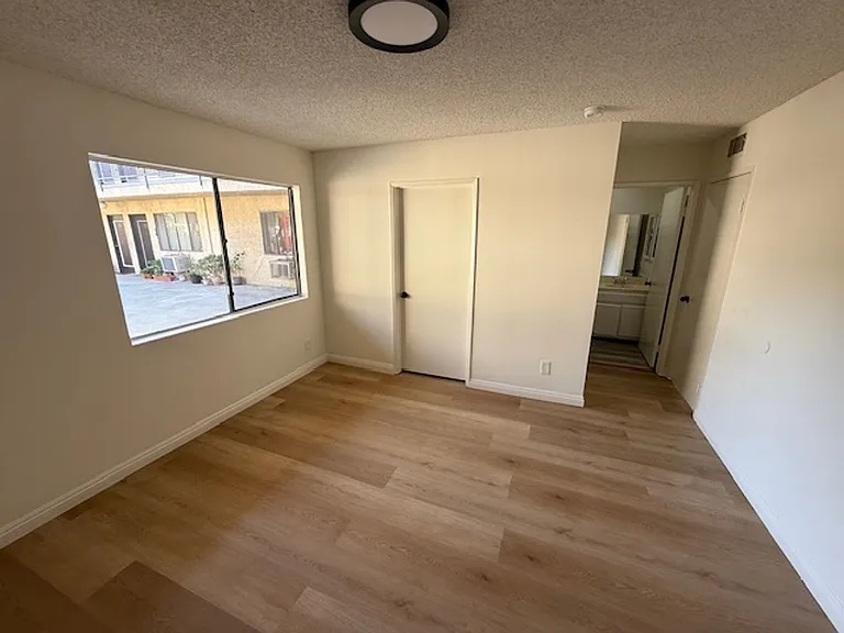 Woodman 7112 — Photo 20