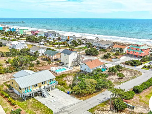 102 Yaupon Dr, Emerald Isle, NC 28594