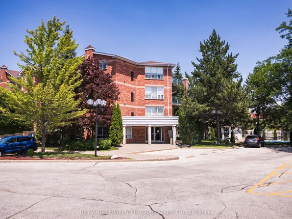 143 Edgehill Dr #405, Barrie, ON L4N 1L9